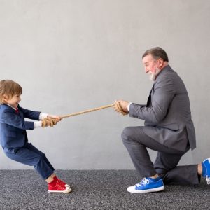 C224_il-tiro-alla-fune-conflitti-e-convergenze-di-interesse-in-ambito-finanziario-assicurativo